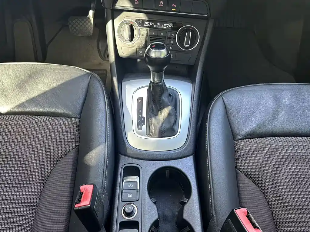 Audi Q3 — миниатюра 10
