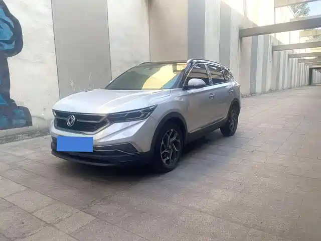 DONGFENG AX7