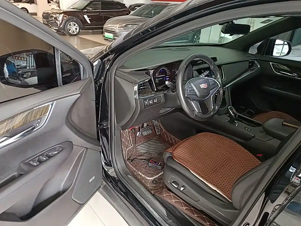 Cadillac XT5 — миниатюра 16