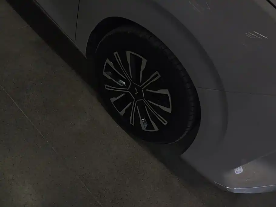 Wuling 星光730 — миниатюра 6