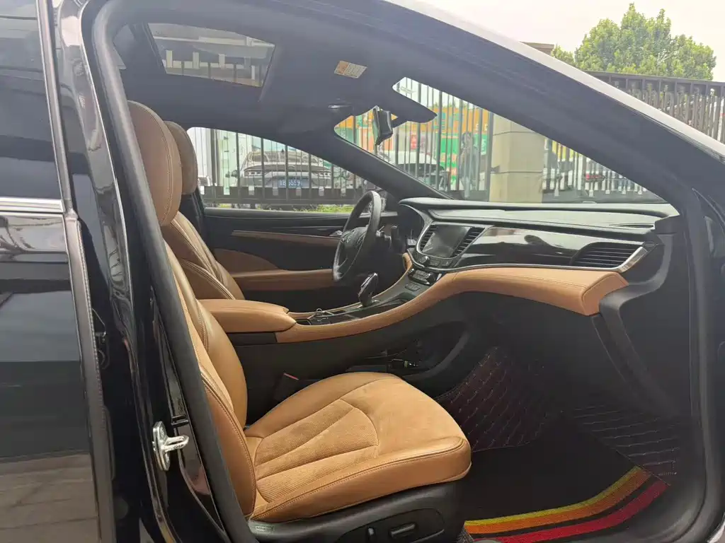 Buick LaCrosse — миниатюра 11