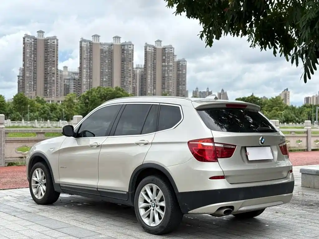 BMW X3 (Import) — миниатюра 7