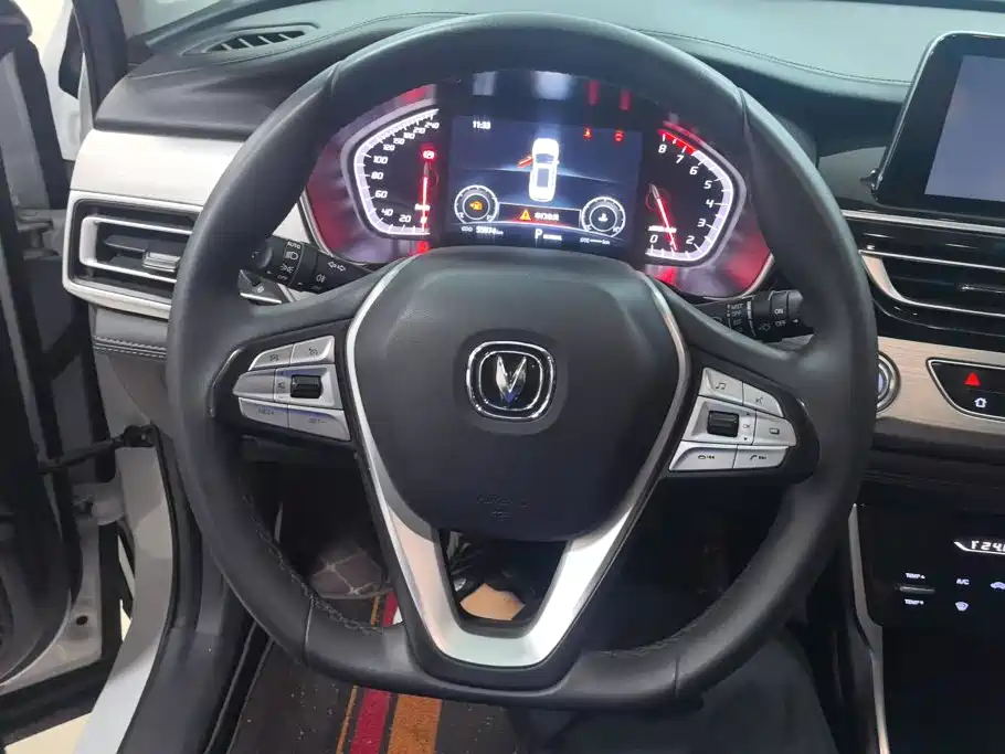 Changan CS75 — миниатюра 15