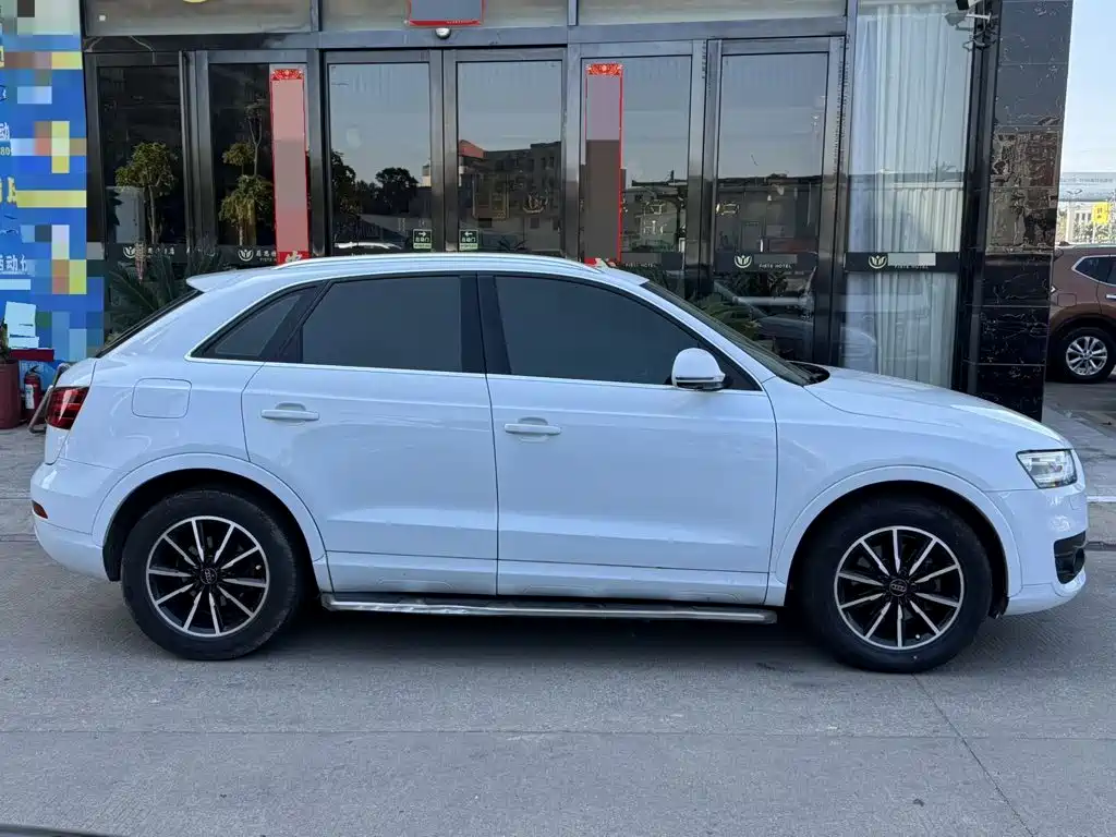 Audi Q3 — миниатюра 4