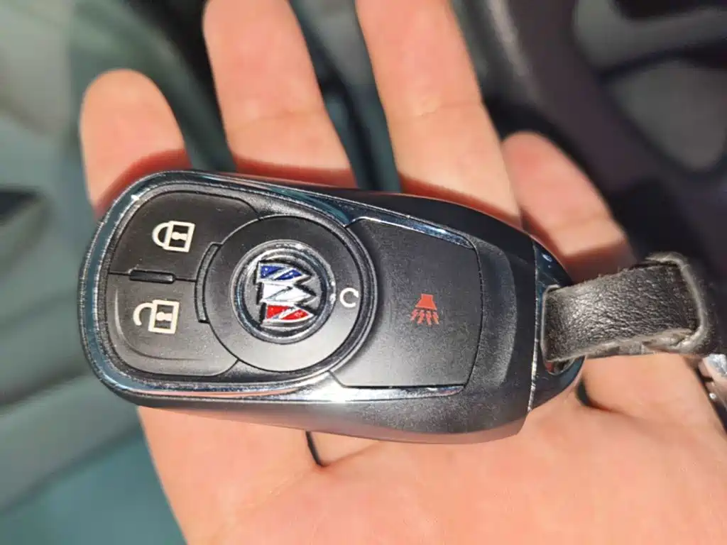 Buick GL8 — миниатюра 9