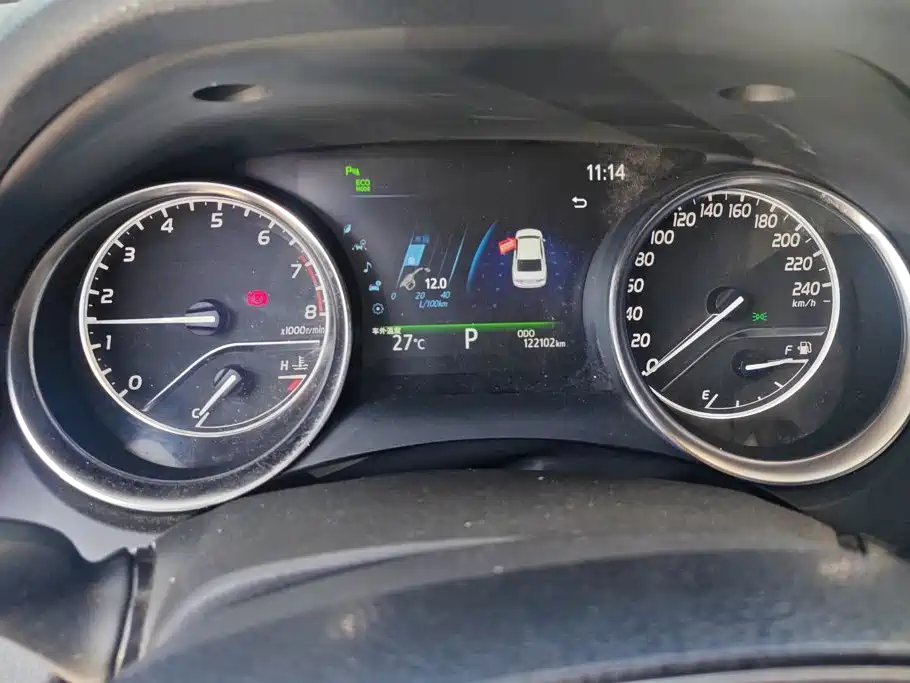 Toyota Camry — миниатюра 14