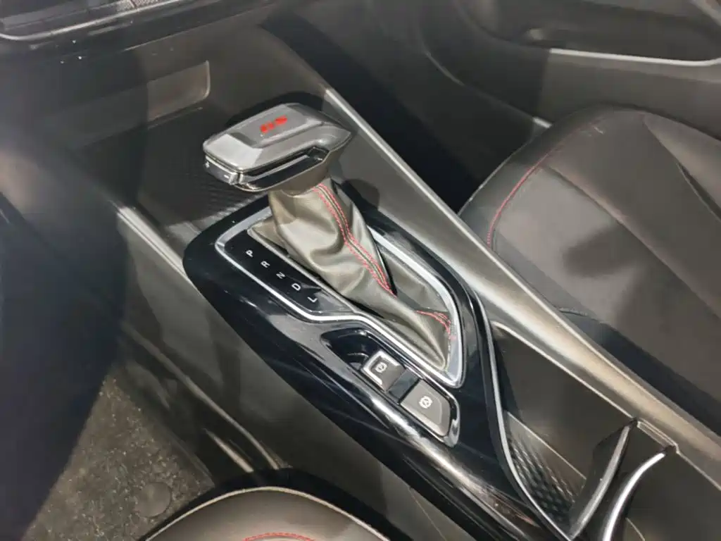 Buick Verano — миниатюра 14