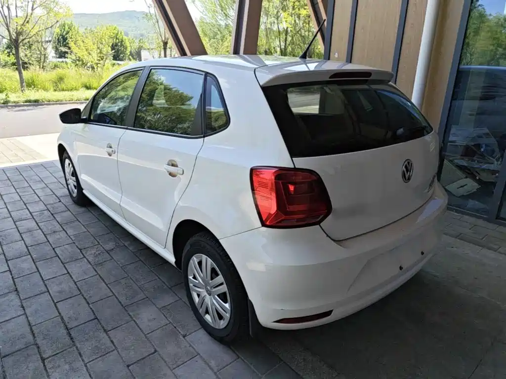 Volkswagen Polo — миниатюра 5
