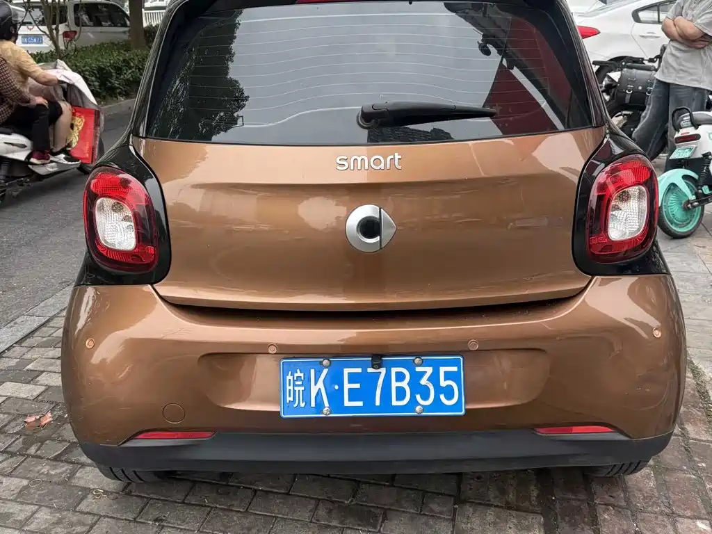 smart Smart Forfour — миниатюра 8
