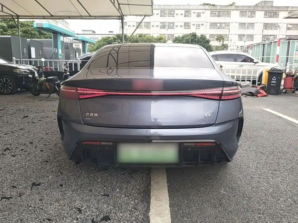 BYD Seal — миниатюра 6
