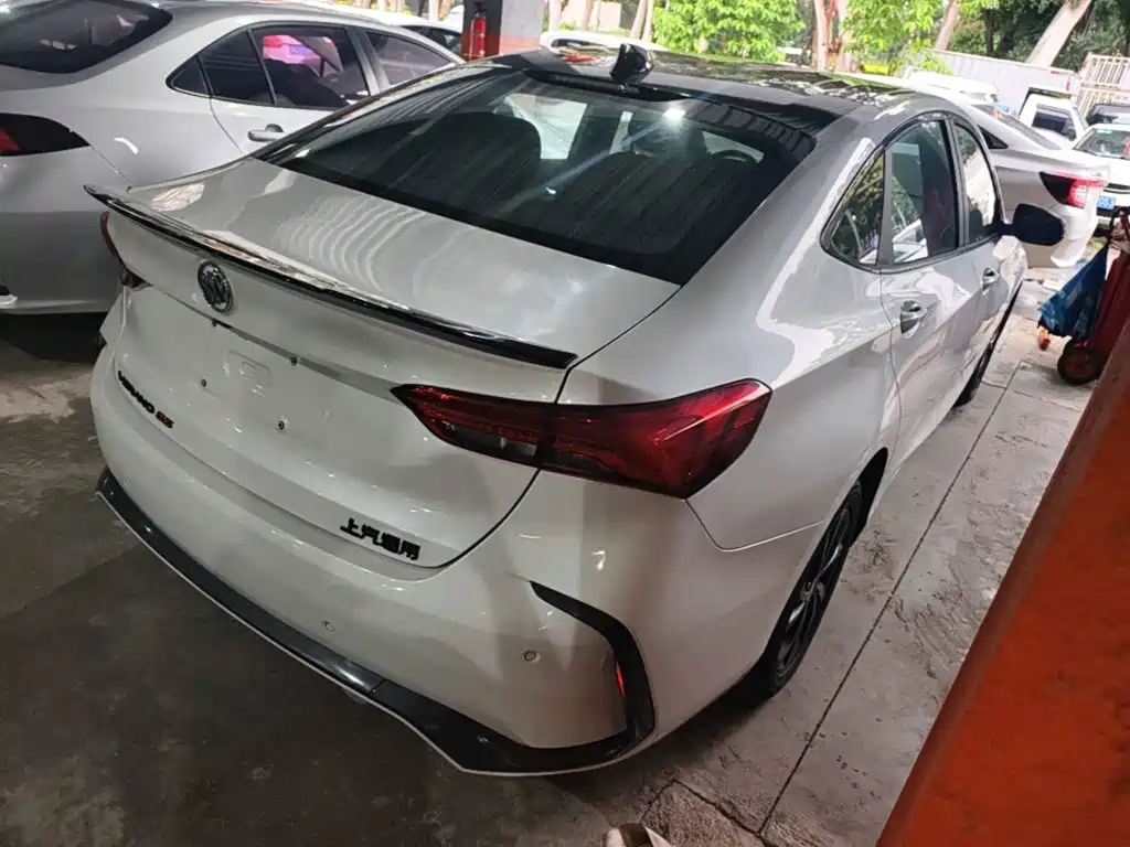 Buick Verano — миниатюра 7