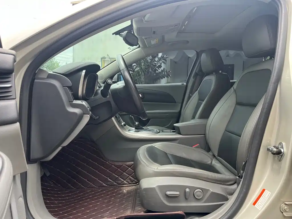 Chevrolet Malibu — миниатюра 9