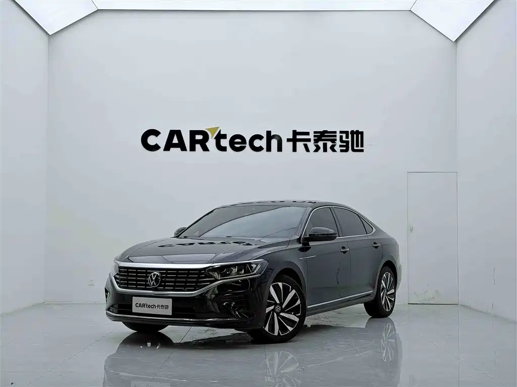 Volkswagen Passat 2022