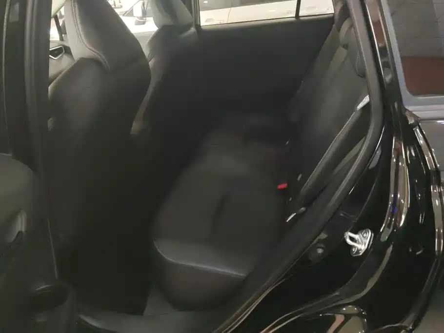Toyota Frontlander — миниатюра 11