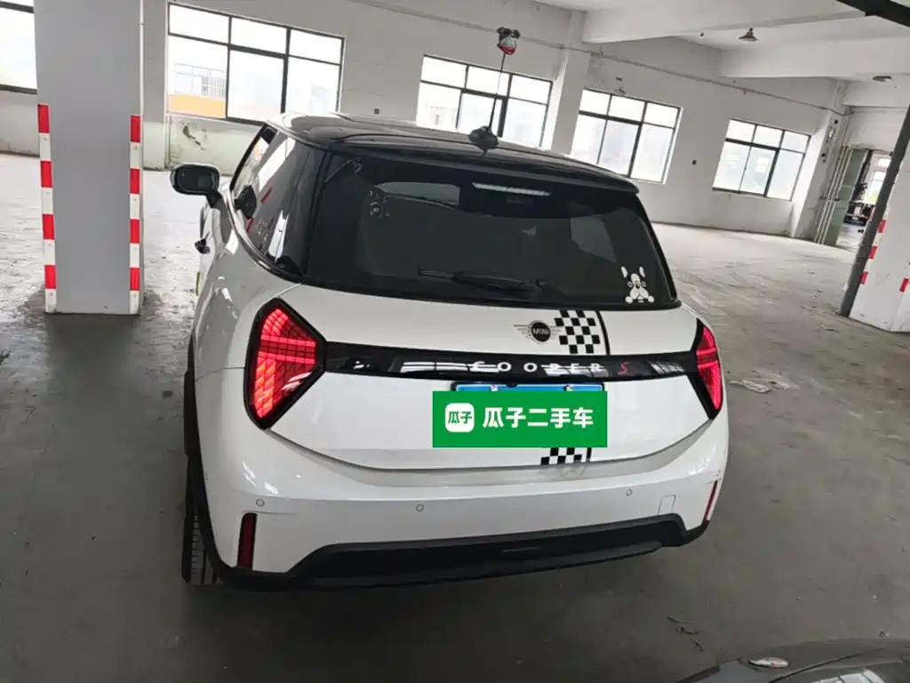 MINI Mini — миниатюра 6