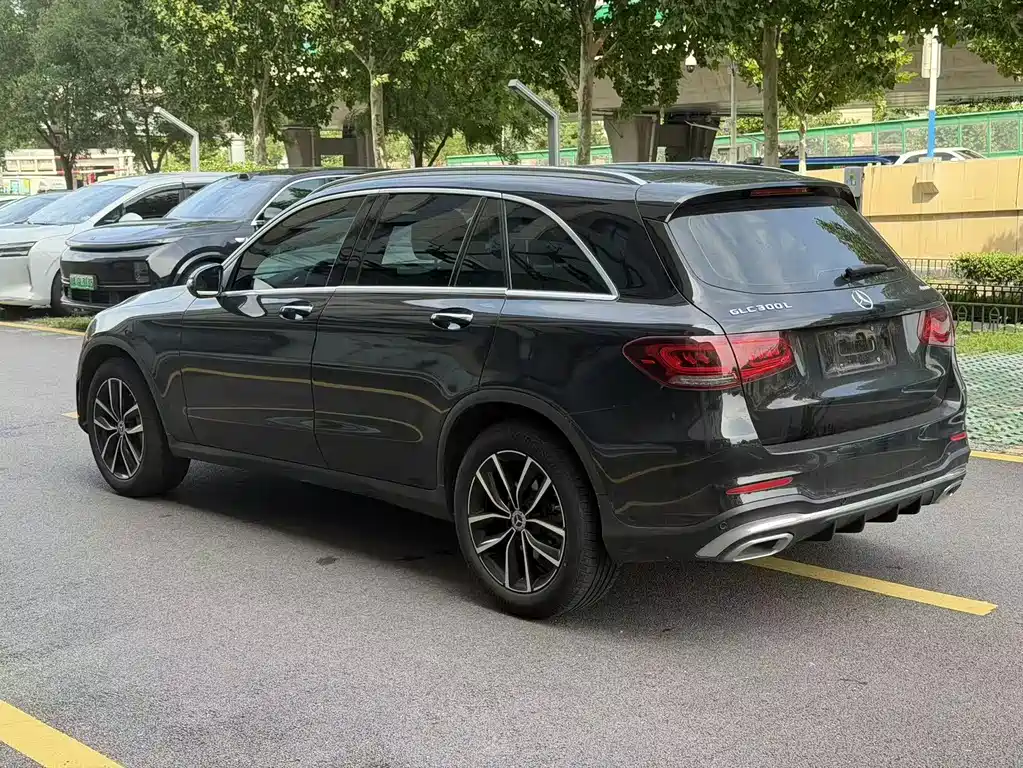 Mercedes-Benz GLC — миниатюра 4
