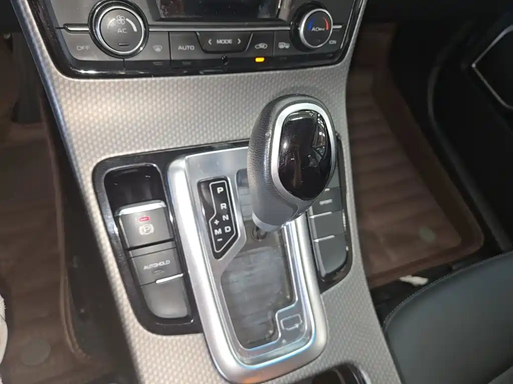 Geely Emgrand GS — миниатюра 14