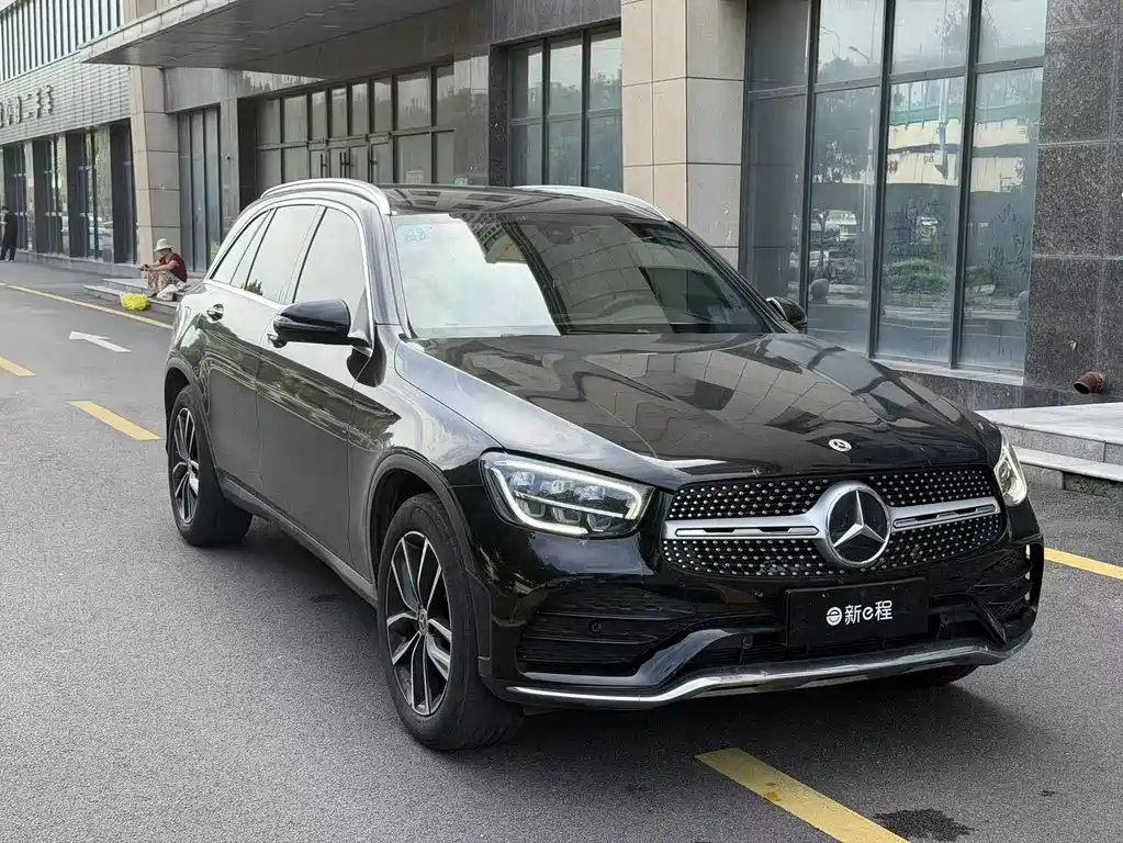 Mercedes-Benz GLC — миниатюра 3