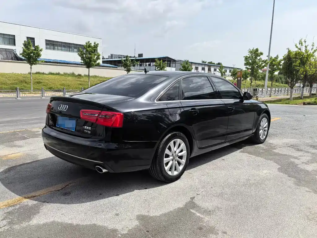 Audi A6L — миниатюра 9