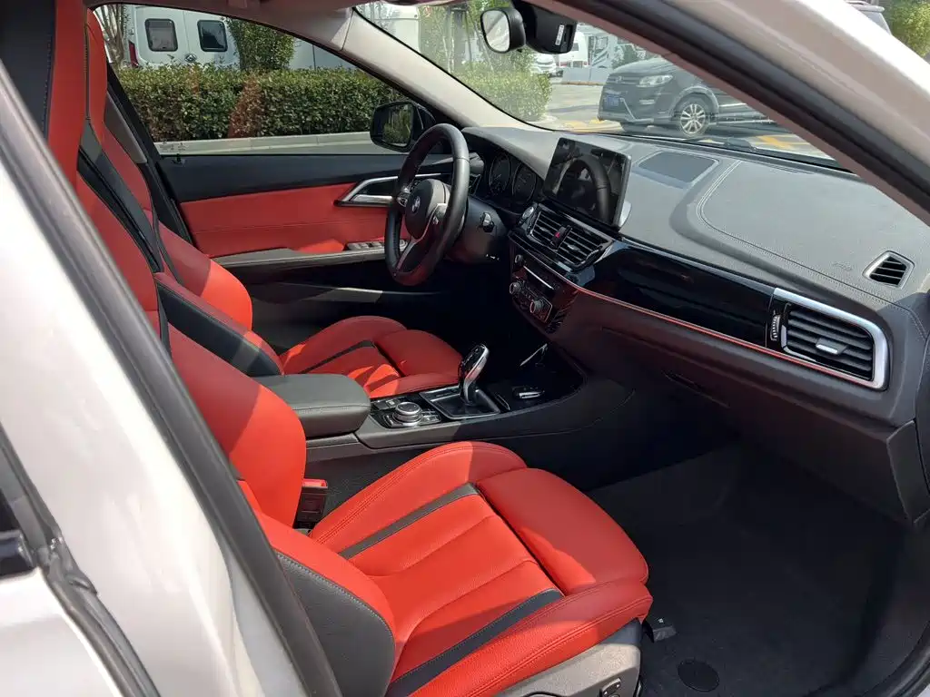 BMW 1 Series — миниатюра 8