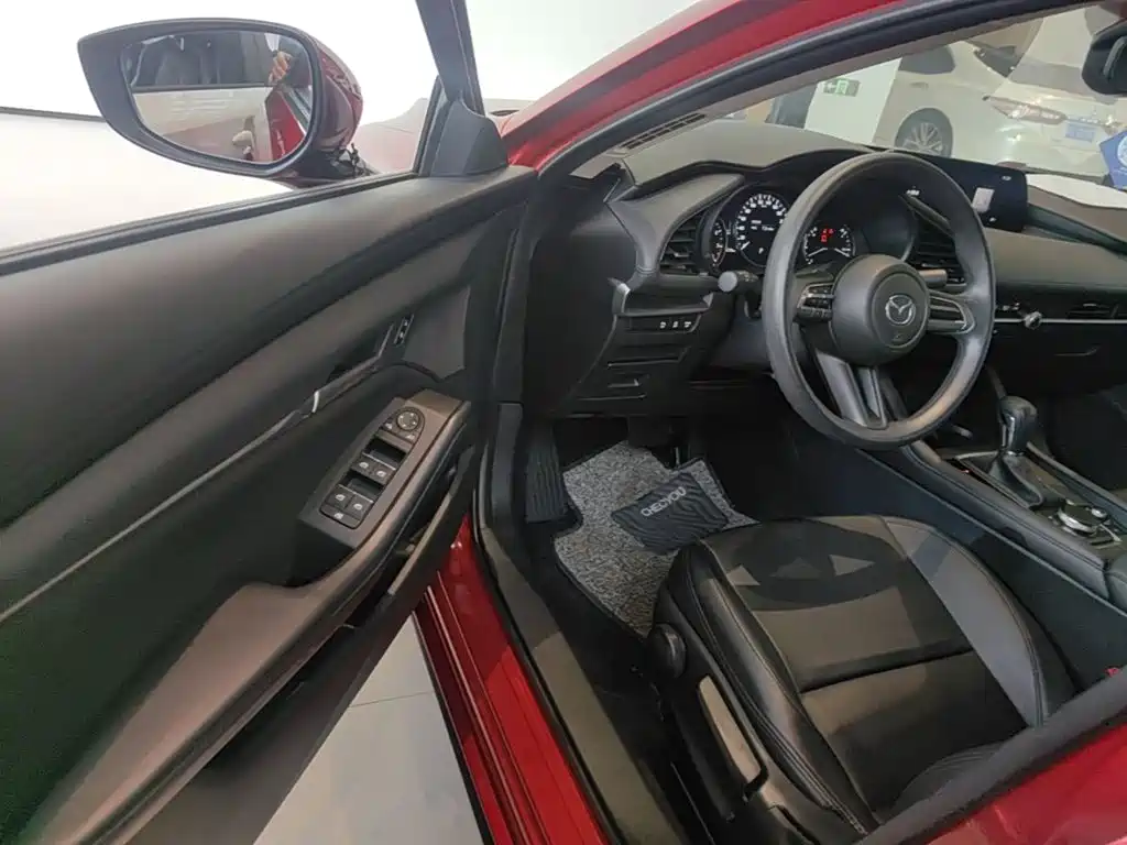 Mazda 3 Axela — миниатюра 16