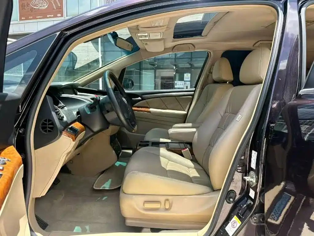 Honda Odyssey — миниатюра 5