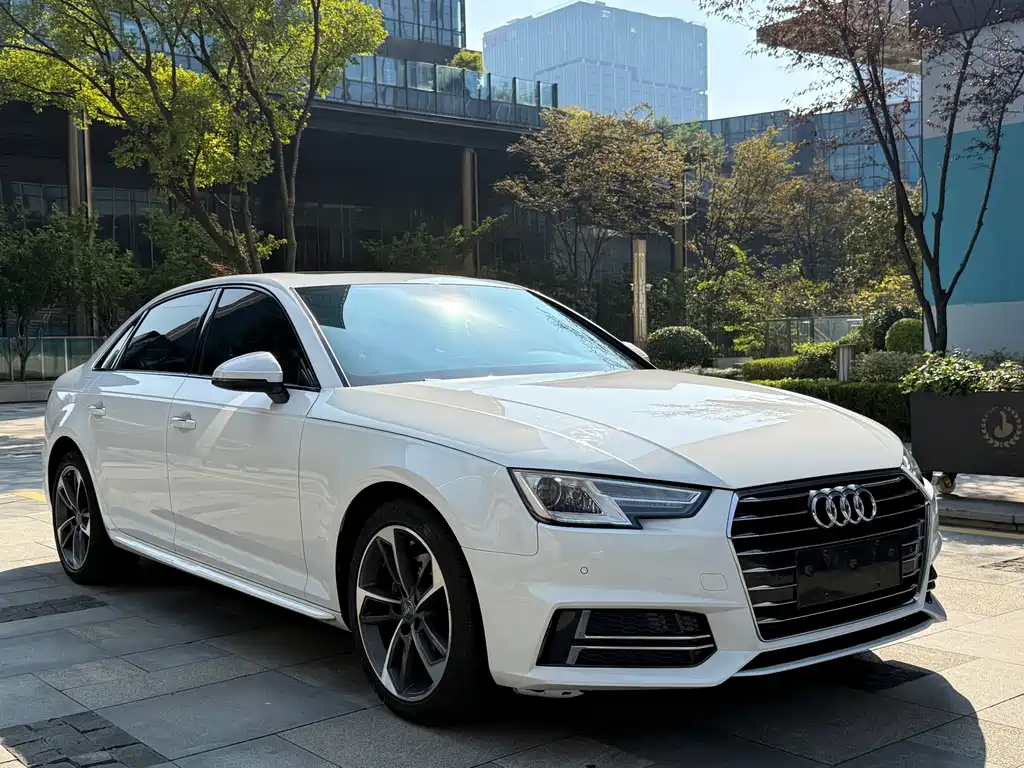 Audi A4L — миниатюра 3