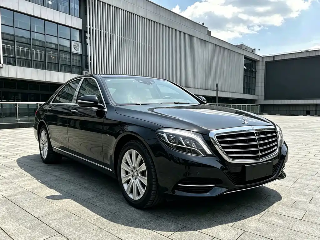 Mercedes-Benz S-Class — миниатюра 2