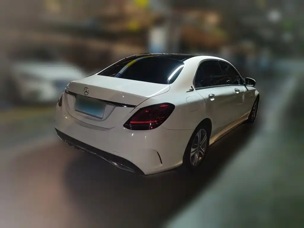 Mercedes-Benz C-Class — миниатюра 4
