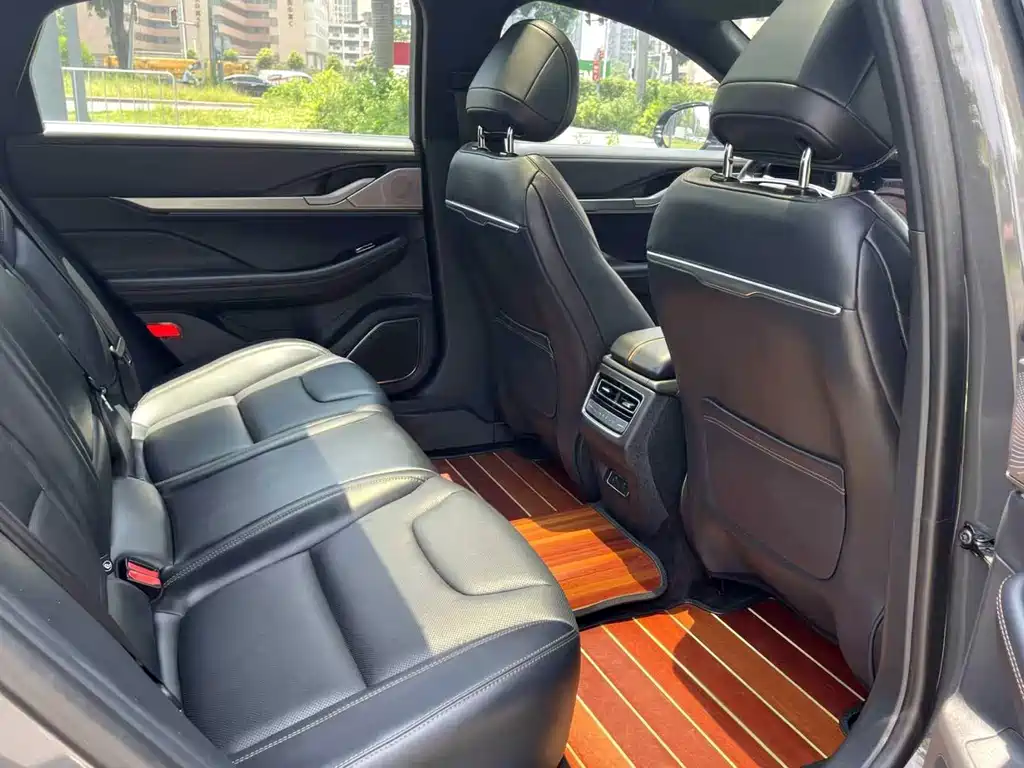 Lincoln Z — миниатюра 17