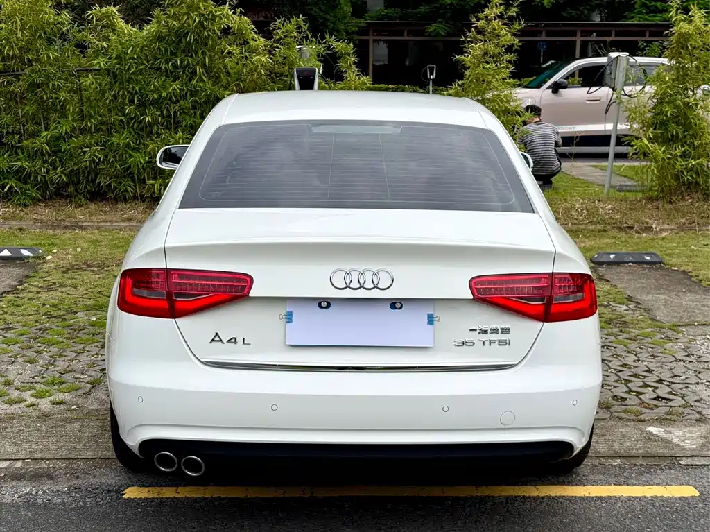 Audi A4L — миниатюра 5