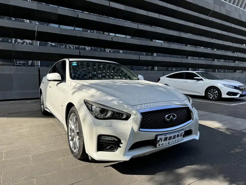 Infiniti Q50L — миниатюра 2