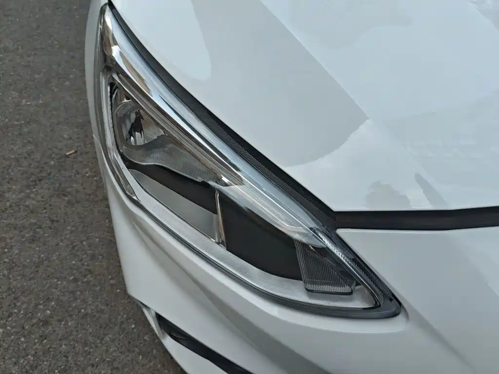 Ford Focus — миниатюра 7
