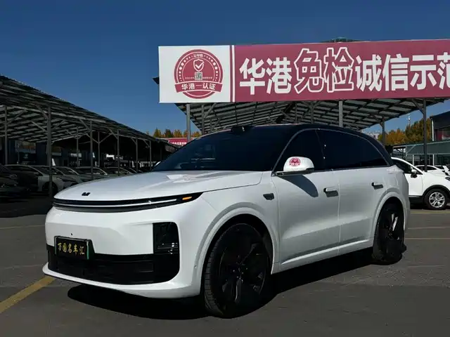 Li Auto L6
