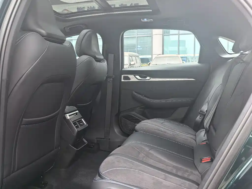 GEELY AUTOMOBILE XINGRUI