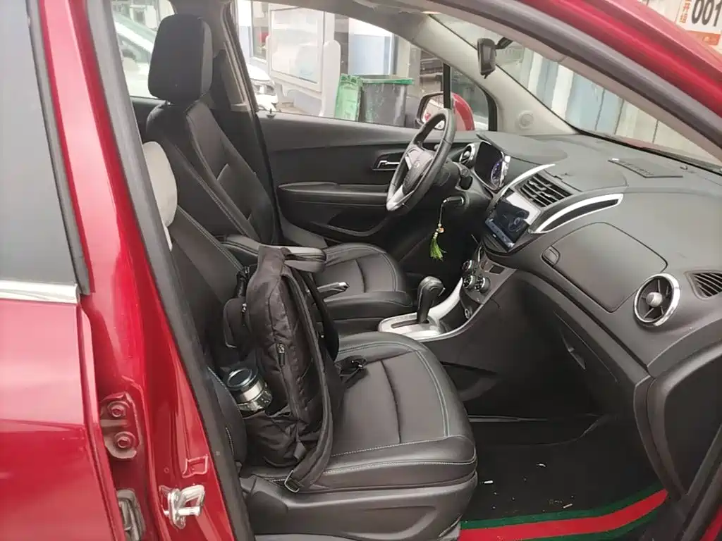 Chevrolet Trax — миниатюра 25
