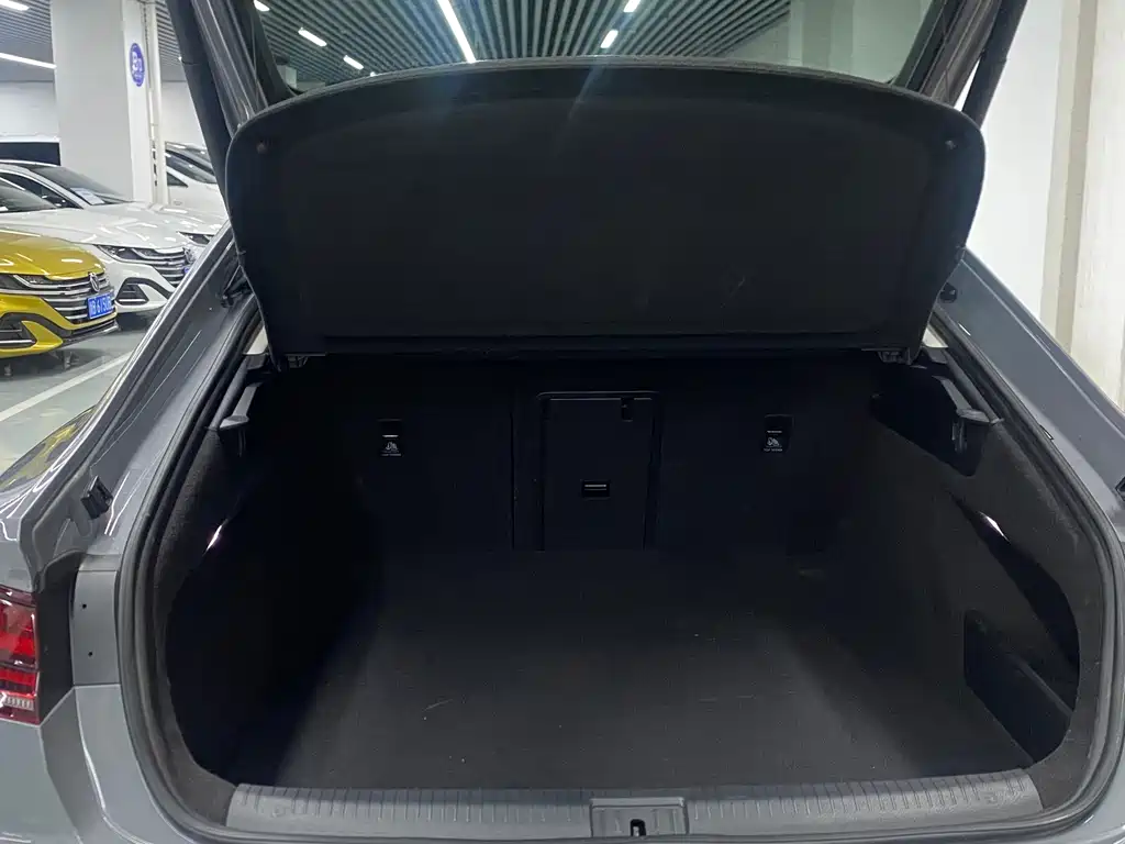 Volkswagen CC — миниатюра 16