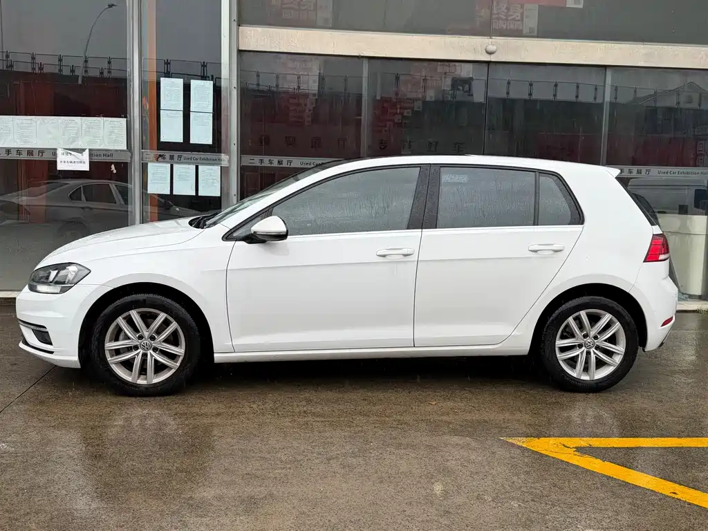 Volkswagen Golf — миниатюра 3