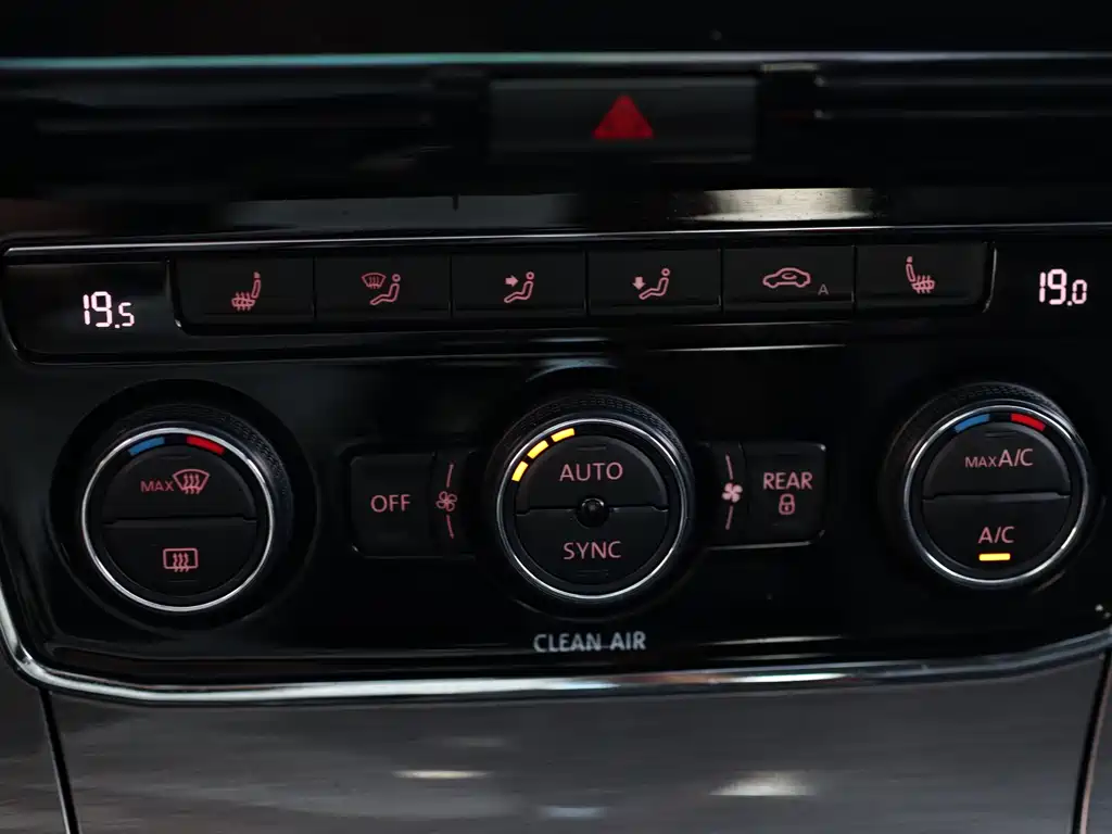 Volkswagen Passat — миниатюра 10