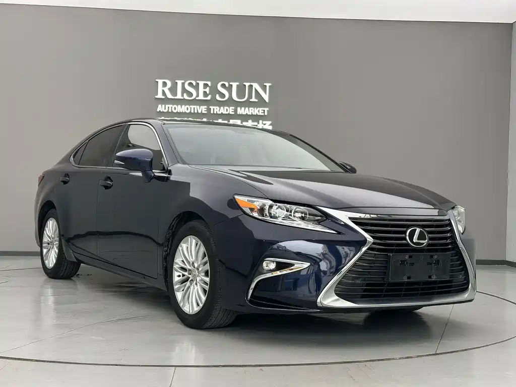 Lexus ES — миниатюра 3