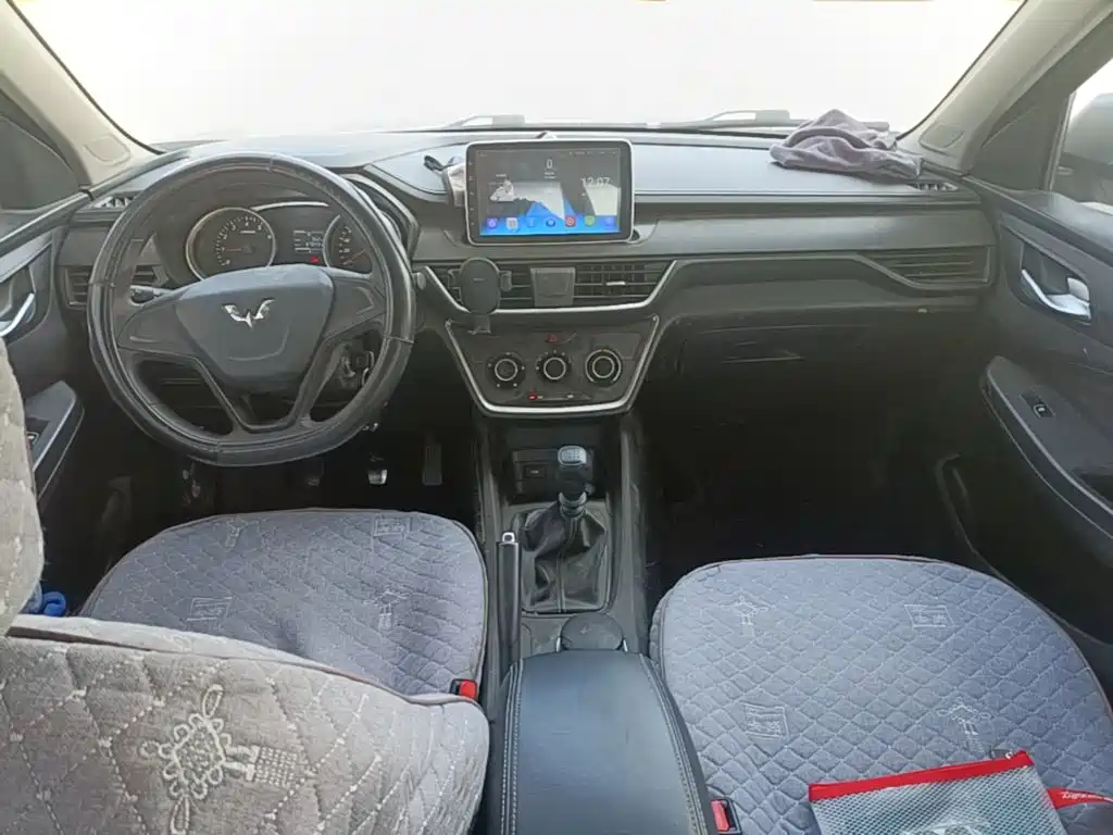 Wuling Hongguang S3 — миниатюра 10