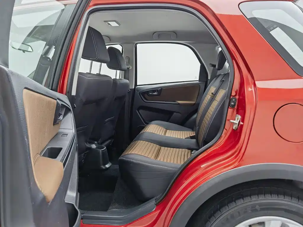 Suzuki SX4 — миниатюра 15