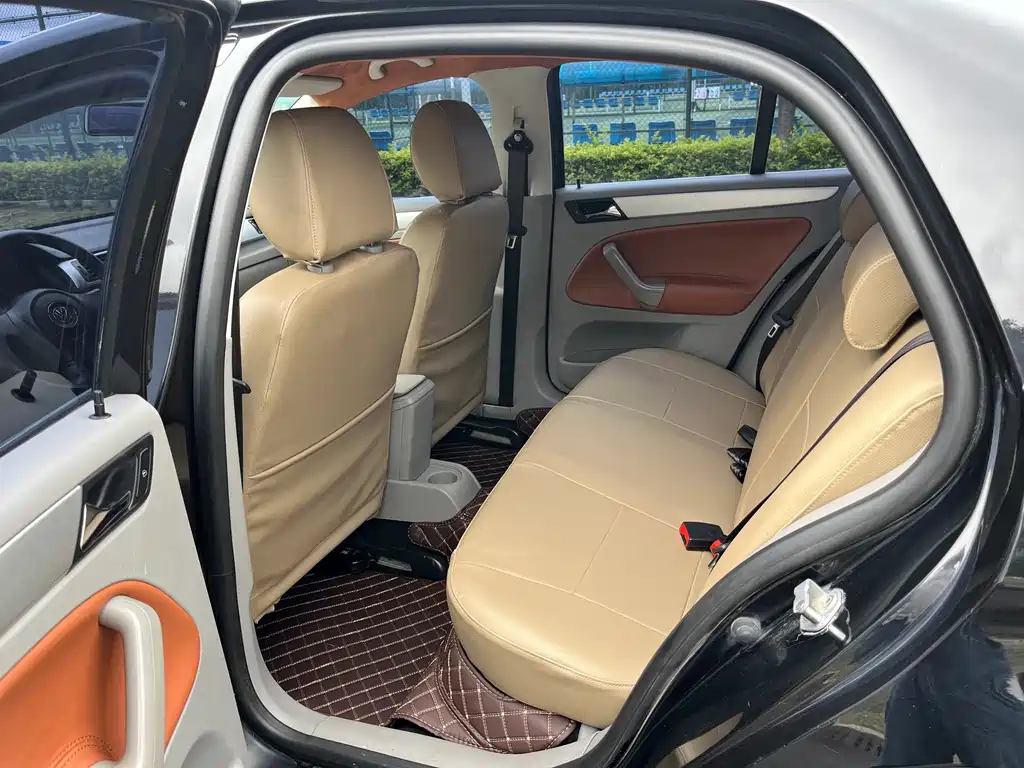 Volkswagen Bora — миниатюра 9