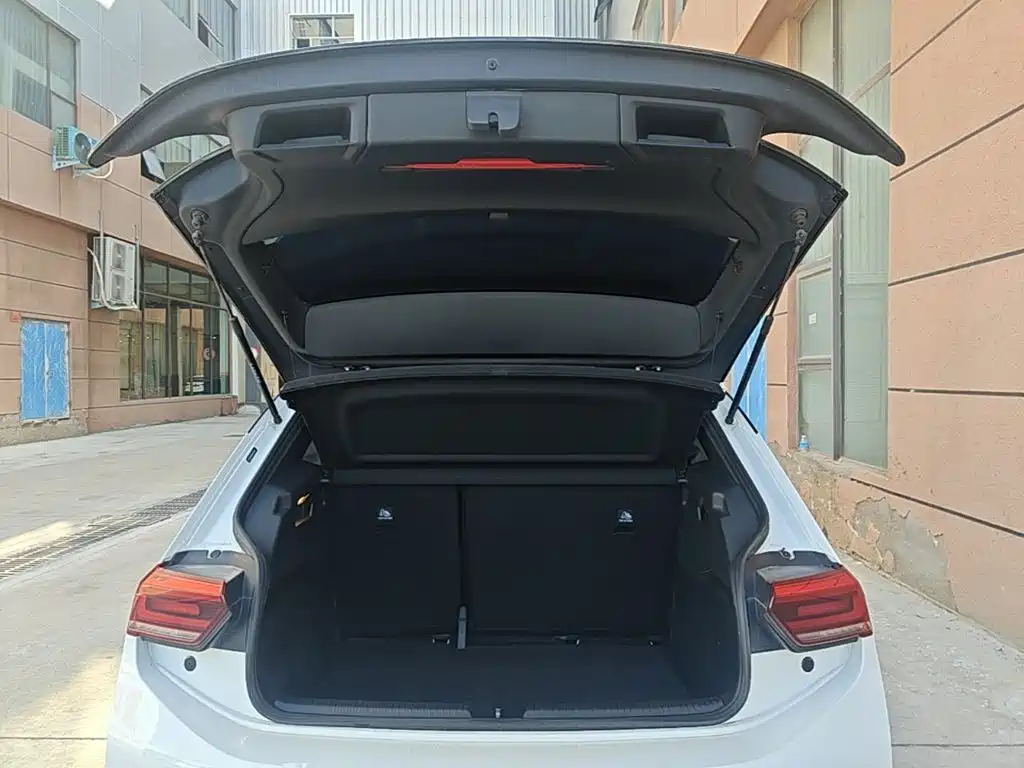 Volkswagen ID.3 — миниатюра 19