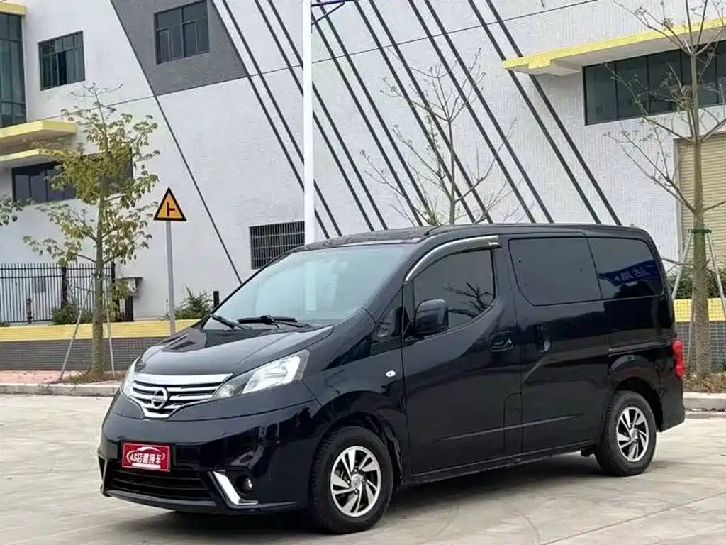 Nissan NV200 2018
