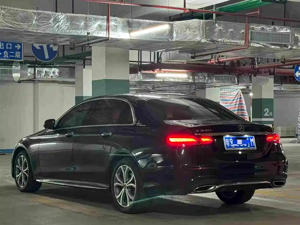 Mercedes-Benz E-Class E 2023 E 300 L Sport Fashion