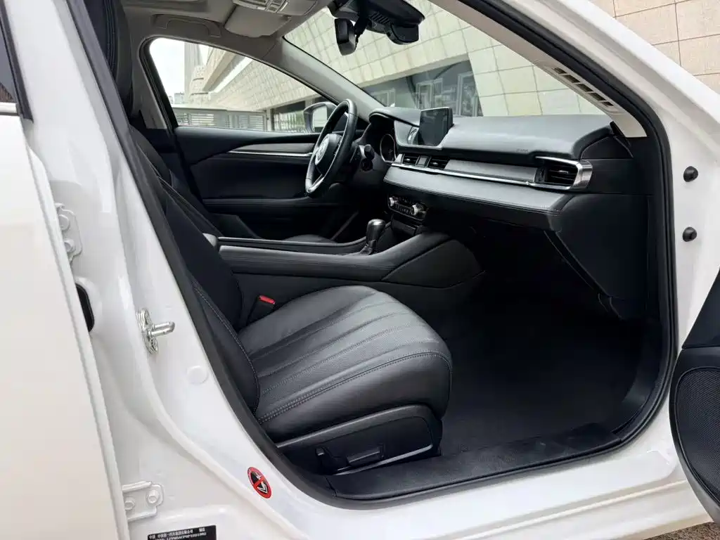 Mazda Atenza — миниатюра 17