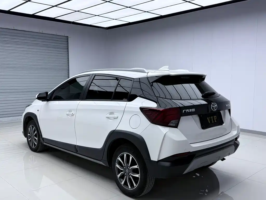 TOYOTA YARIS L ZHIXUAN