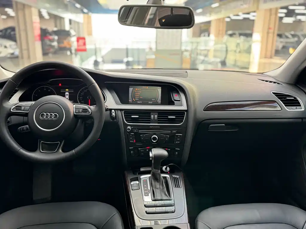 Audi A4L — миниатюра 16