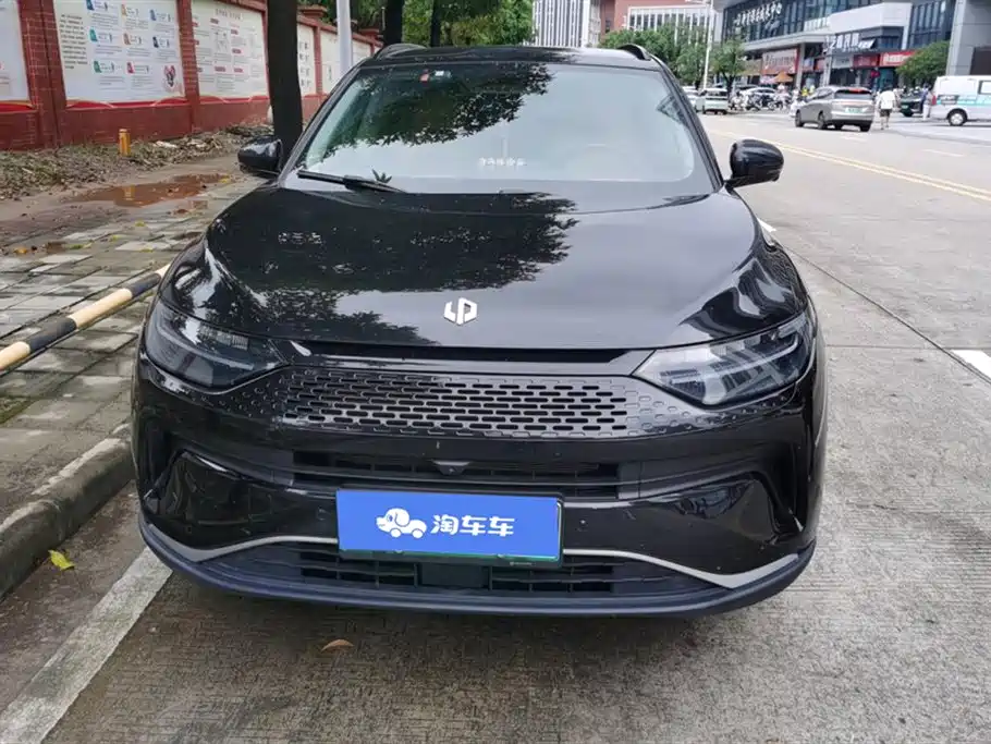 ZERO-RUNNING CAR ZERO RUN C11